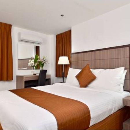 Tyche Boutique Hotel Legazpi Exterior photo