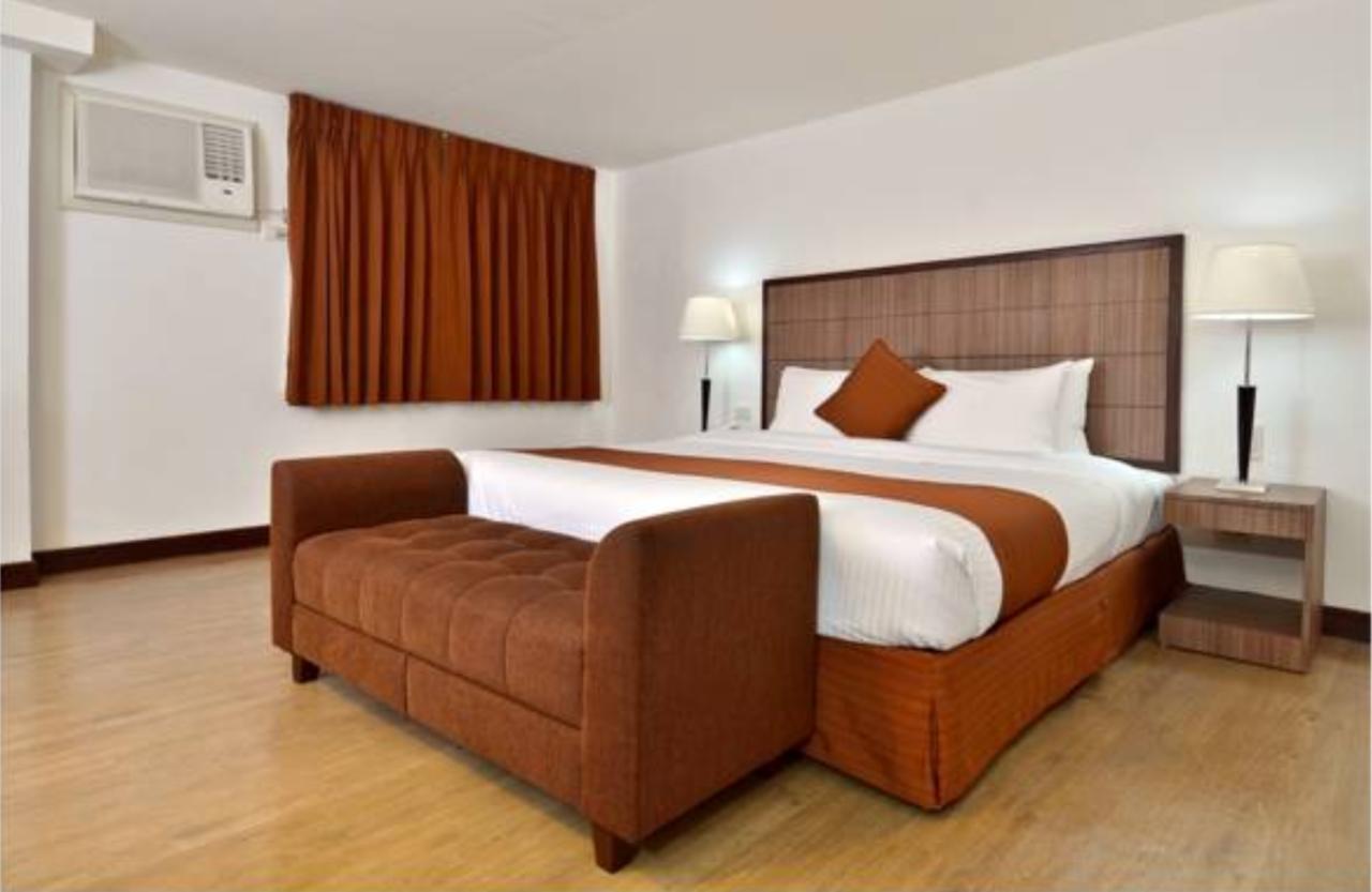 Tyche Boutique Hotel Legazpi Exterior photo